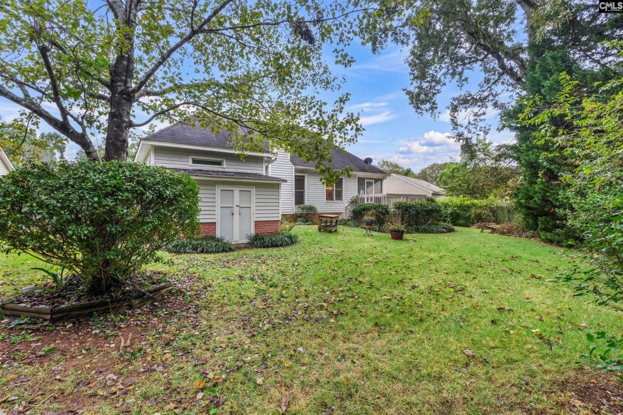 109 Armanda Road Photo 6