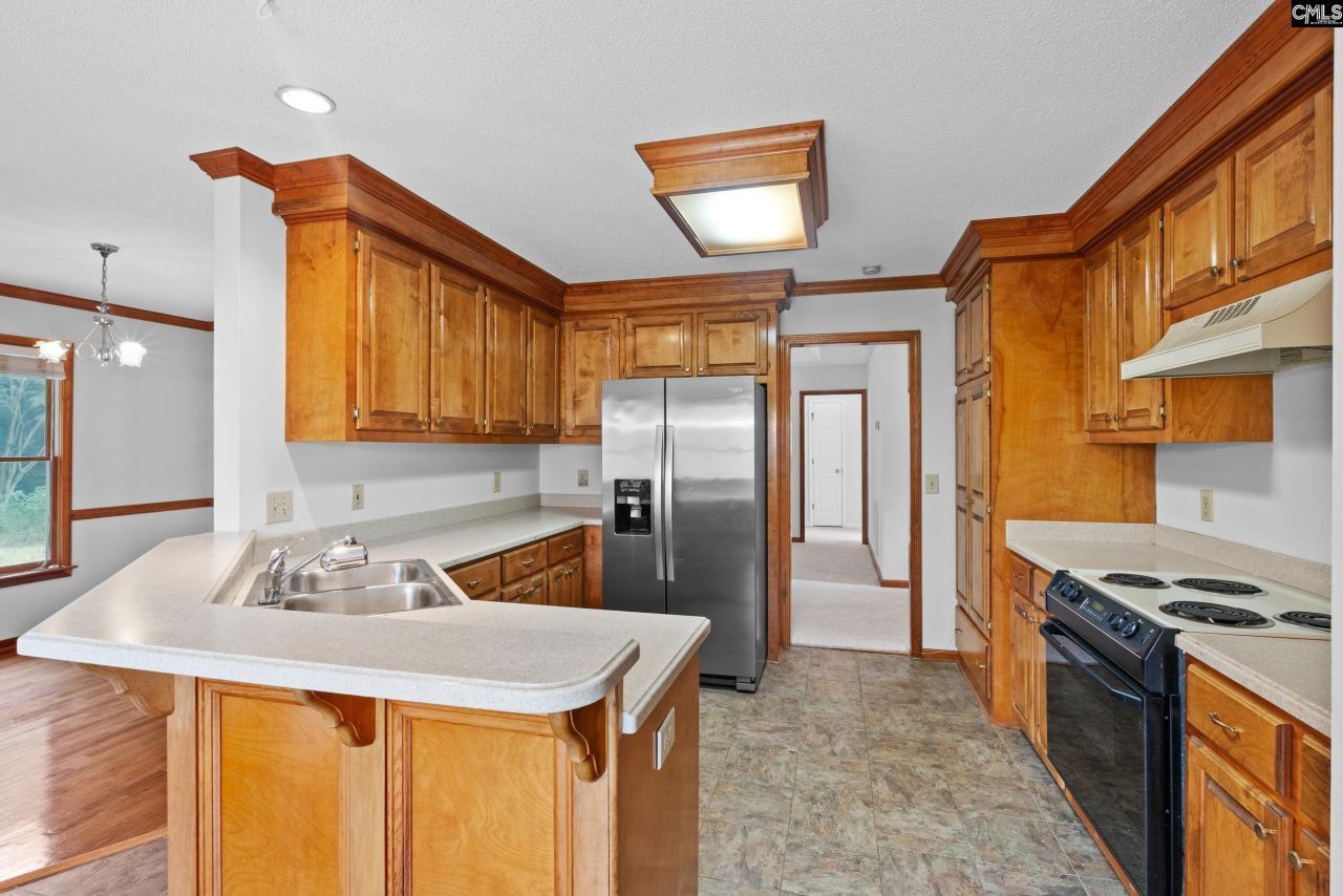 109 Armanda Road Photo 9