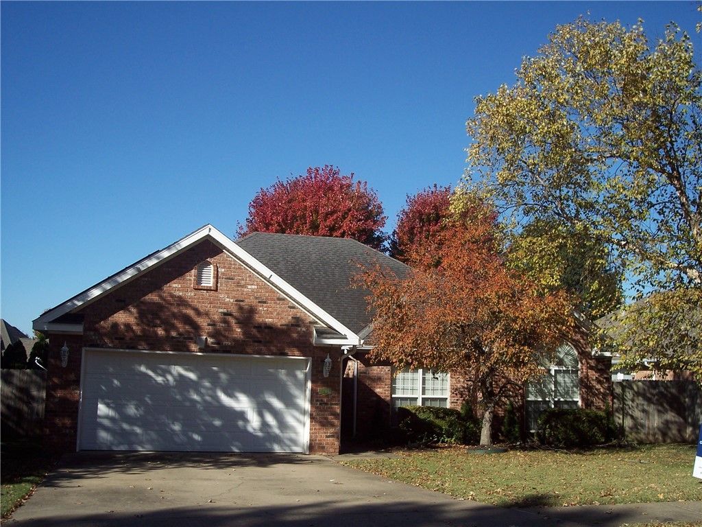 5206 S 60th Place, Rogers, AR 72758 Main Photo