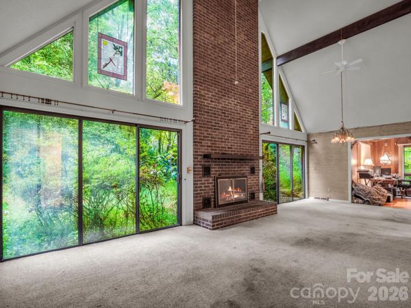 421 Chickadee Lane, Brevard, NC 28712