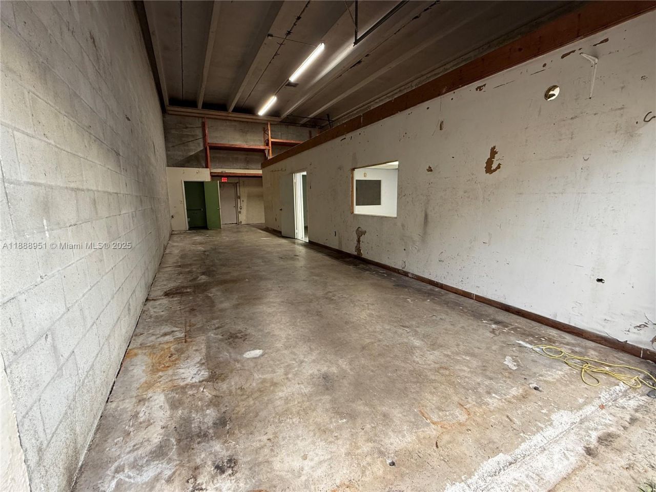 12119 SW 131st Ave, Miami, FL 33186 Main Photo