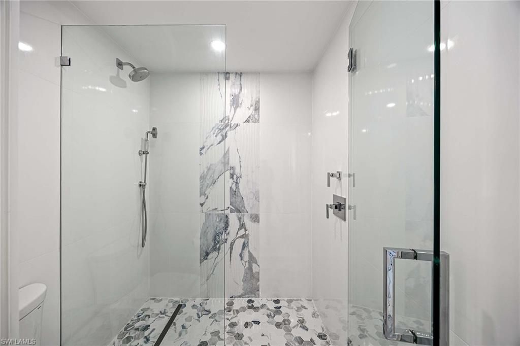 4301 Gulf Shore Blvd N, Unit 202, Naples, FL 34103 Photo