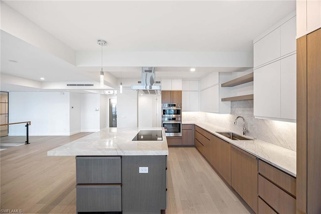 4301 Gulf Shore Blvd N, Unit 202, Naples, FL 34103 Photo