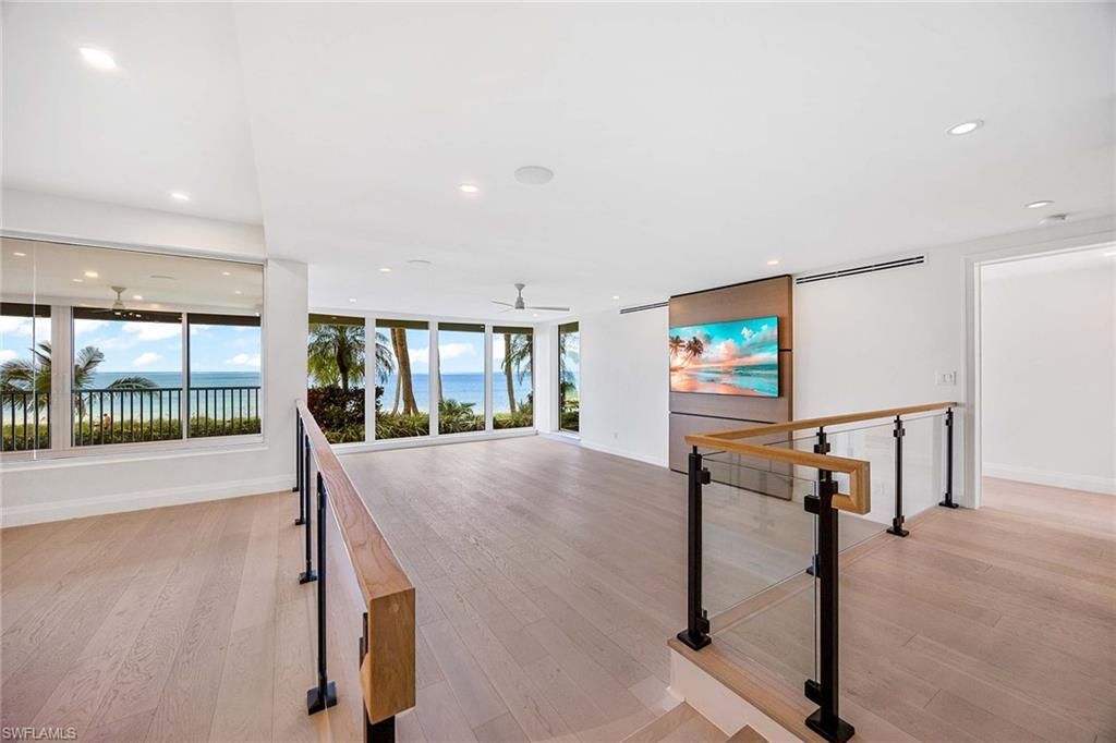 4301 Gulf Shore Blvd N, Unit 202, Naples, FL 34103 Photo