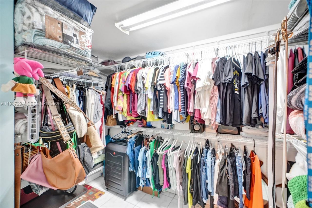 2024 Alton Rd, Miami Beach, FL 33140 Photo