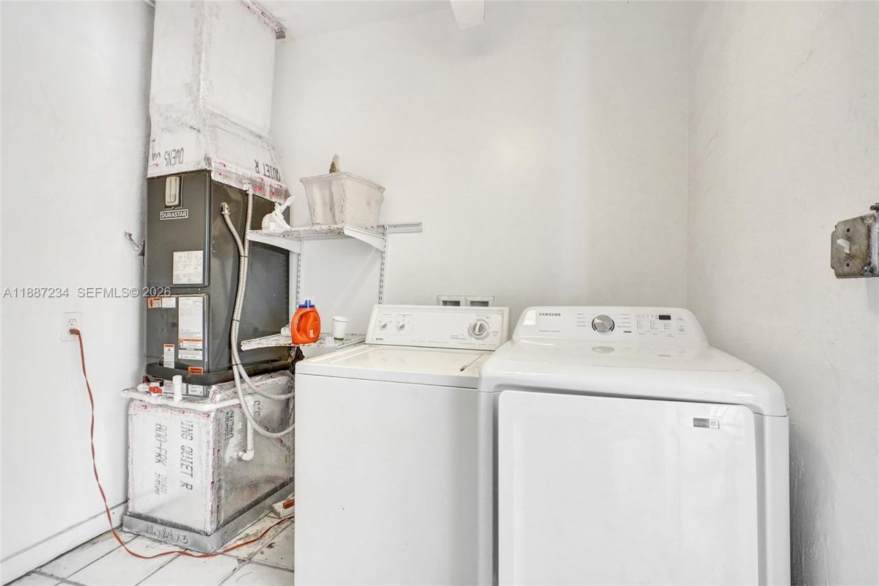 2024 Alton Rd, Miami Beach, FL 33140 Photo