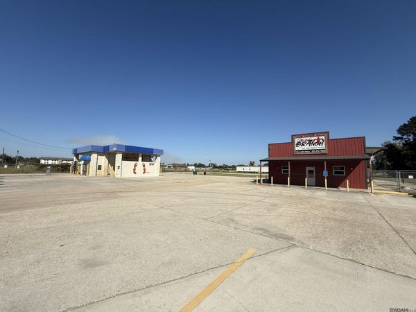 8337 Airline Hwy, Livonia, LA 70755