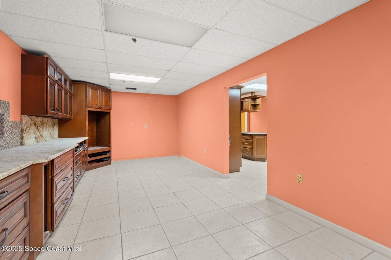 1050 W King Street , Cocoa, FL 32922 Photo