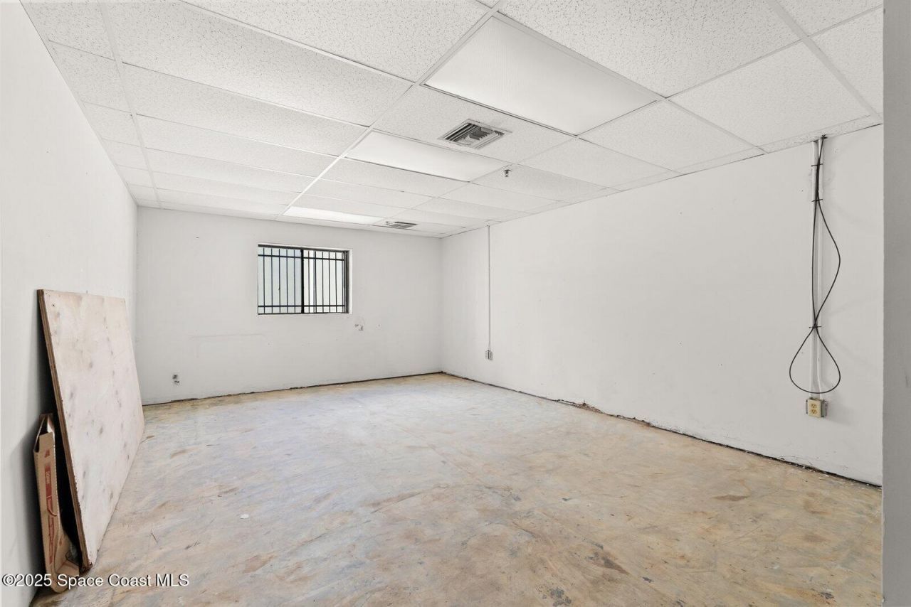 1050 W King Street , Cocoa, FL 32922 Photo