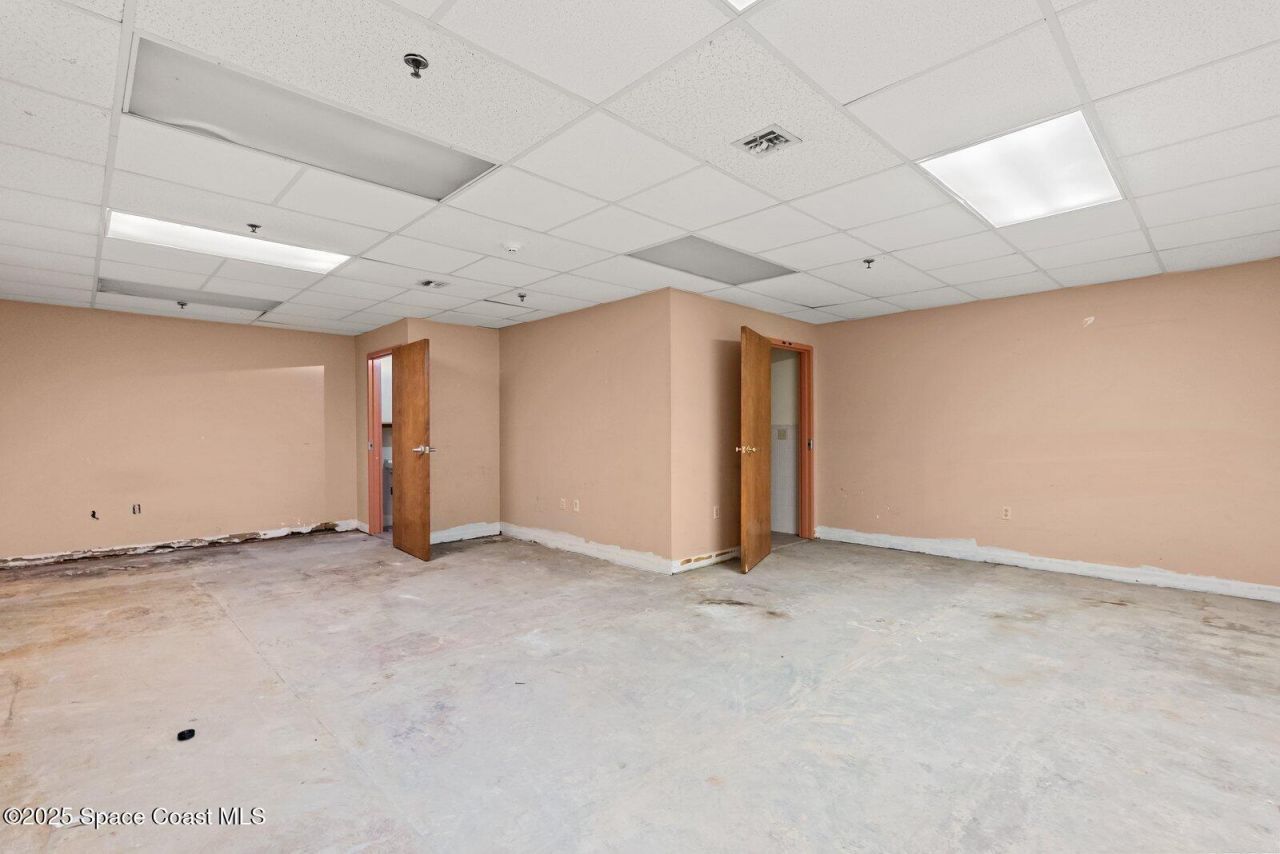 1050 W King Street , Cocoa, FL 32922 Photo