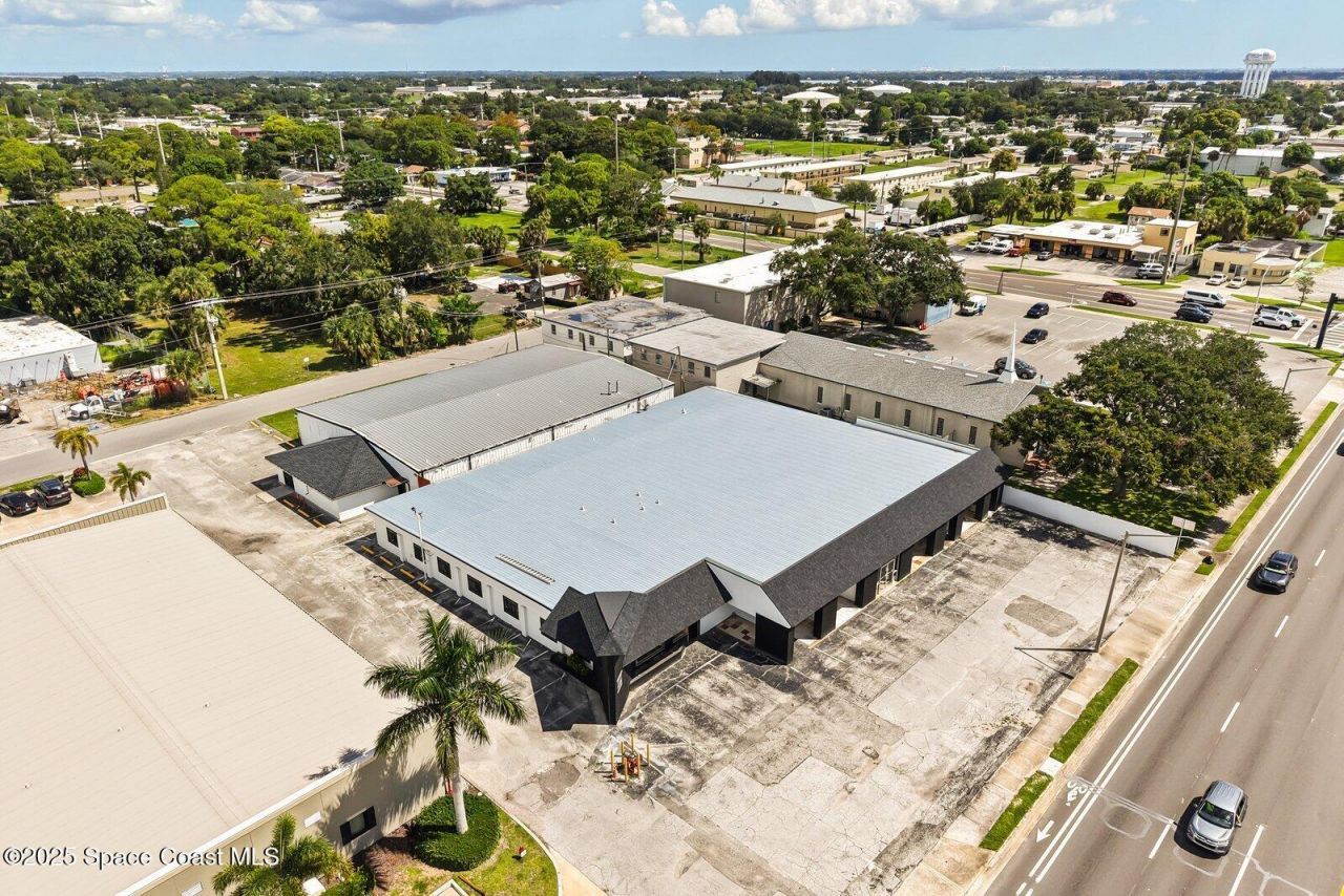 1050 W King Street , Cocoa, FL 32922 Photo