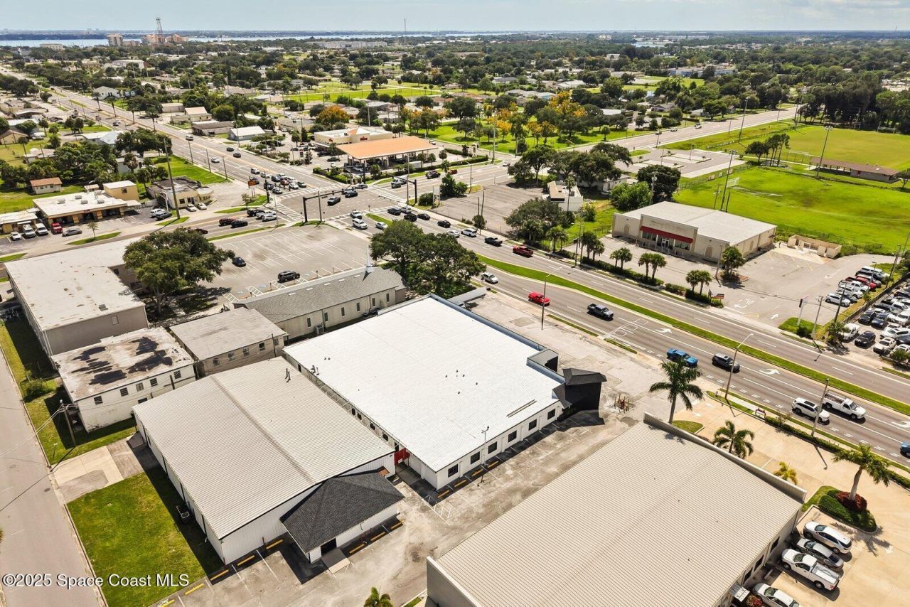 1050 W King Street , Cocoa, FL 32922 Photo