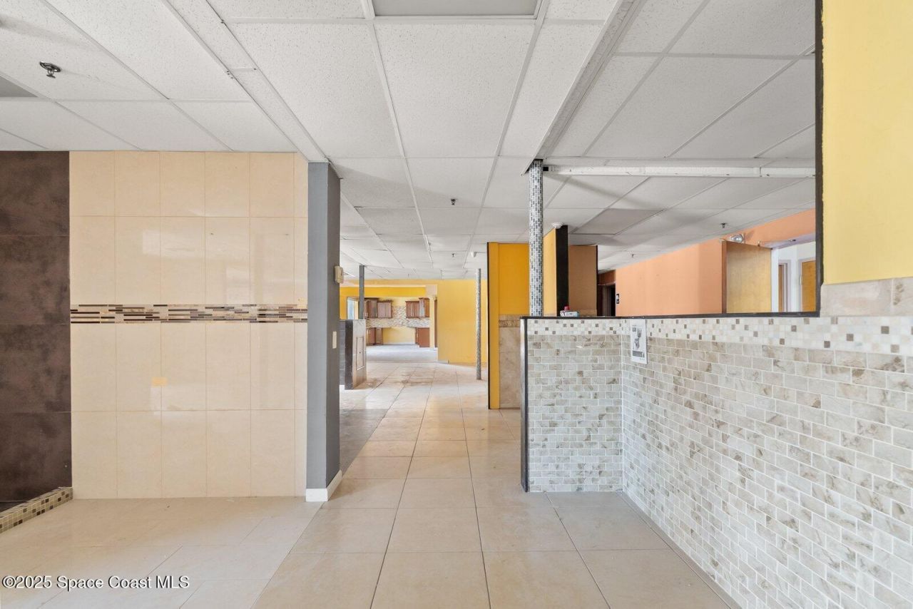 1050 W King Street , Cocoa, FL 32922 Photo