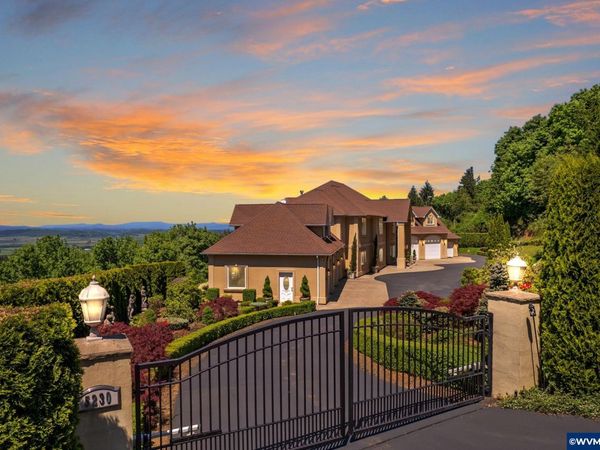 5230 Eola Dr NW, Salem, OR 97304