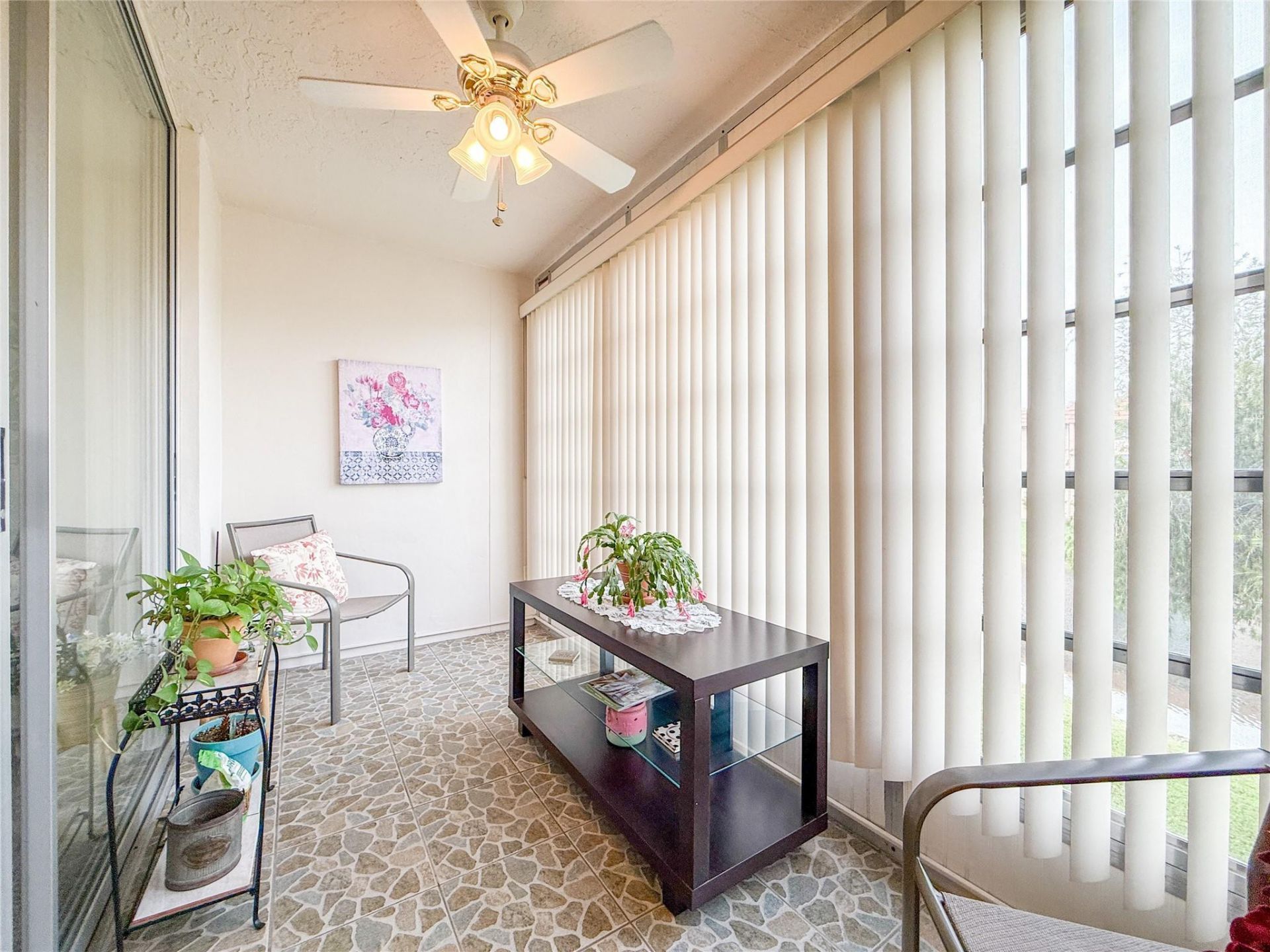 9460 Sunrise Lake Boulevard, Unit 212, Sunrise, FL 33322 Photo