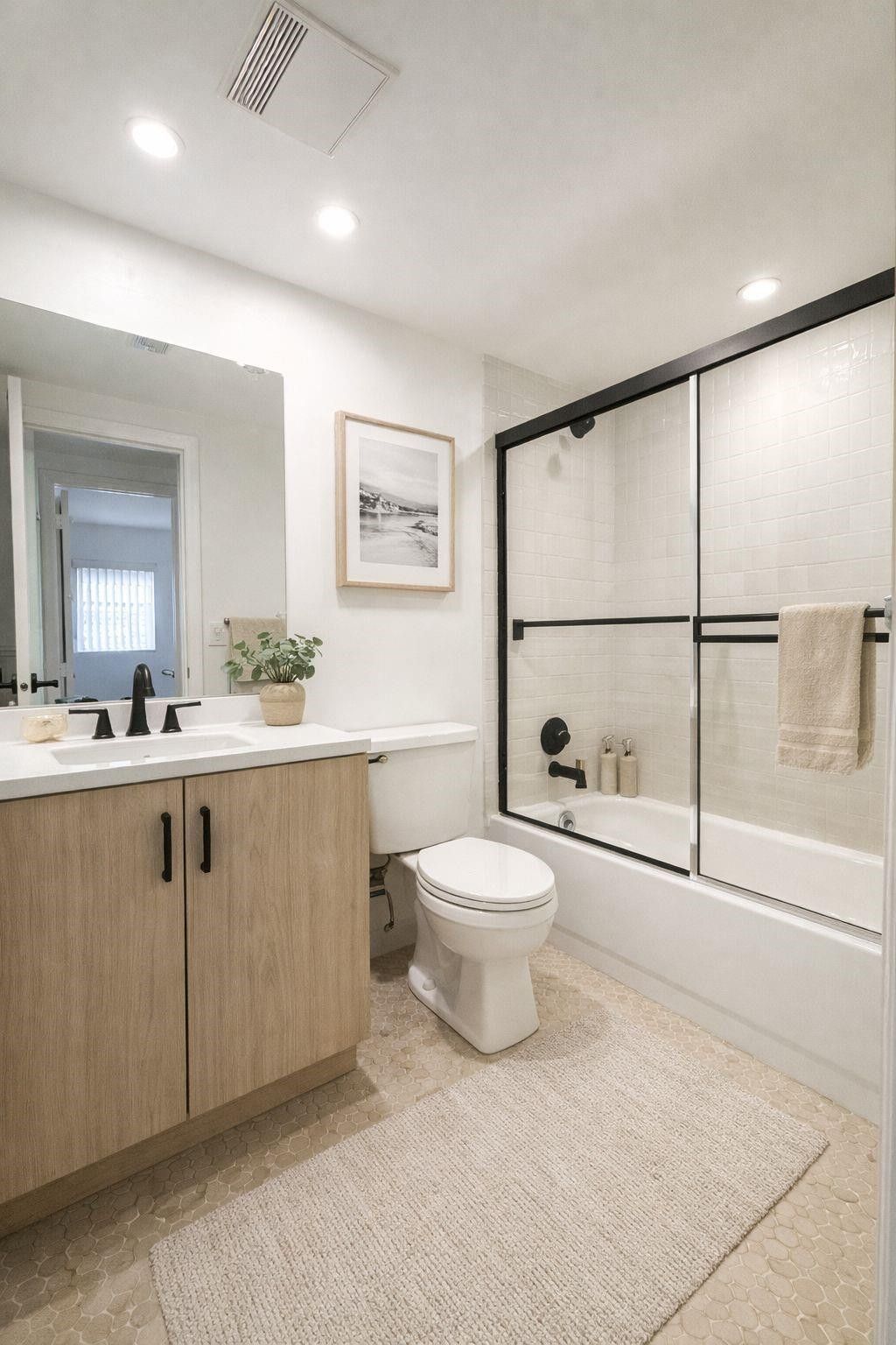 9460 Sunrise Lake Boulevard, Unit 212, Sunrise, FL 33322 Photo