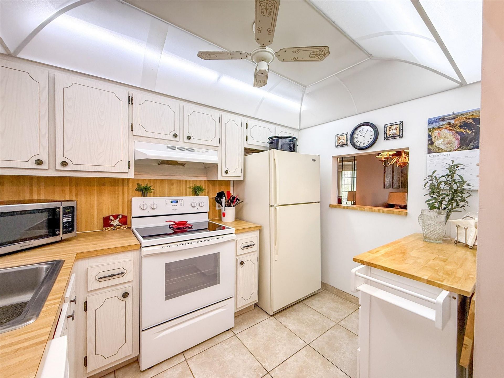 9460 Sunrise Lake Boulevard, Unit 212, Sunrise, FL 33322 Photo