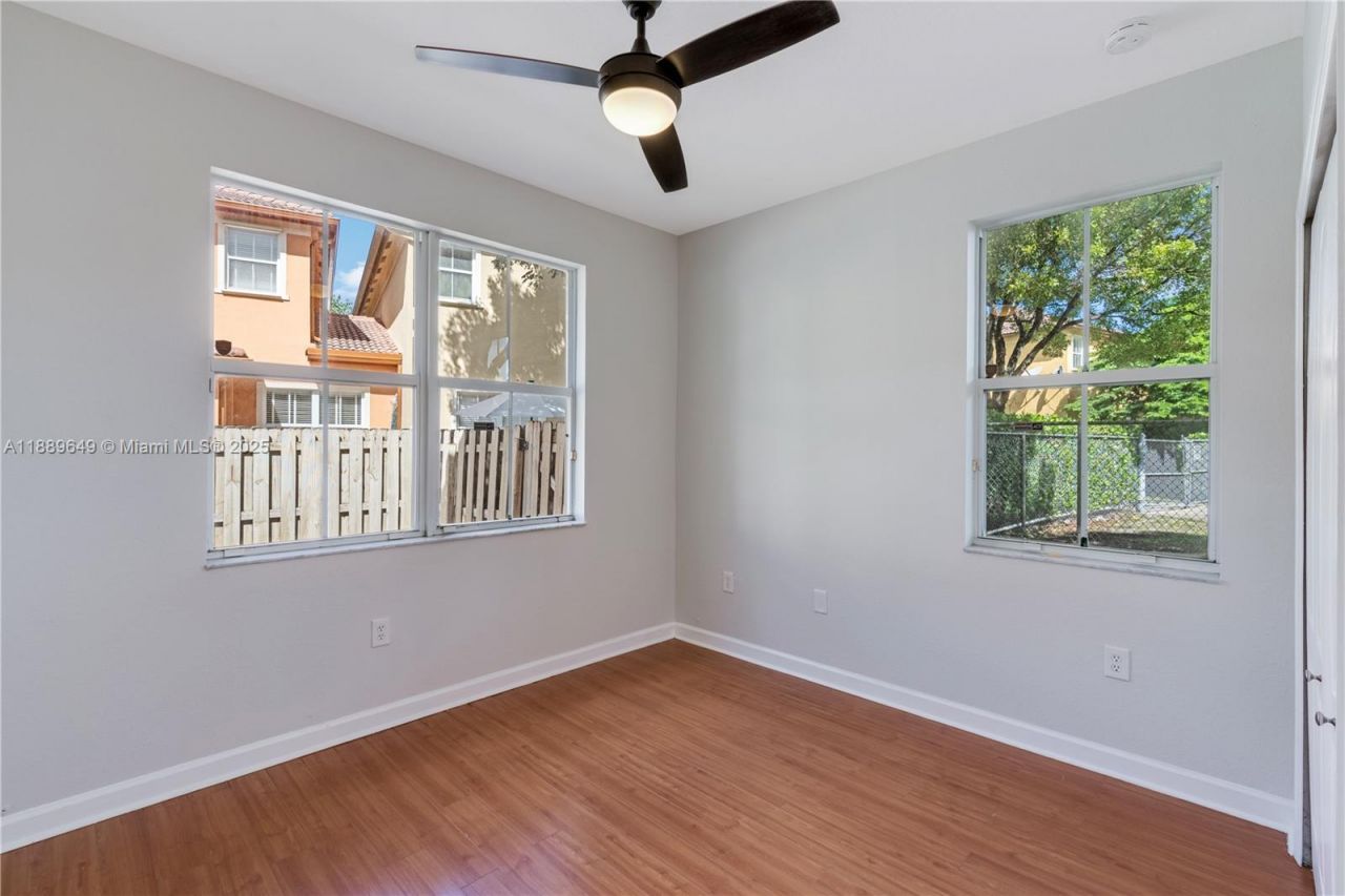 8450 NW 113th Psge, Doral, FL 33178 Photo