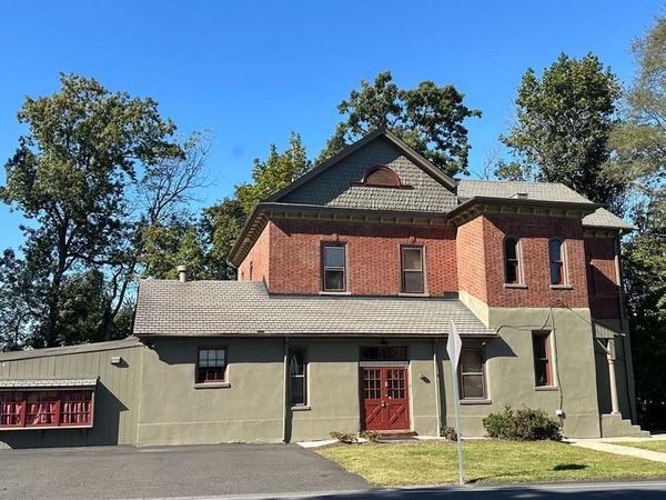 1465 N LIMEKILN PIKE, DRESHER, PA 19025