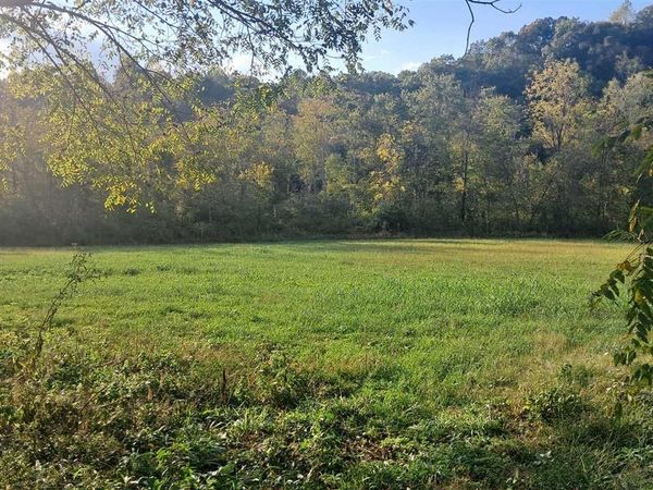 700 Grassy Springs Road, Columbia, KY 42728