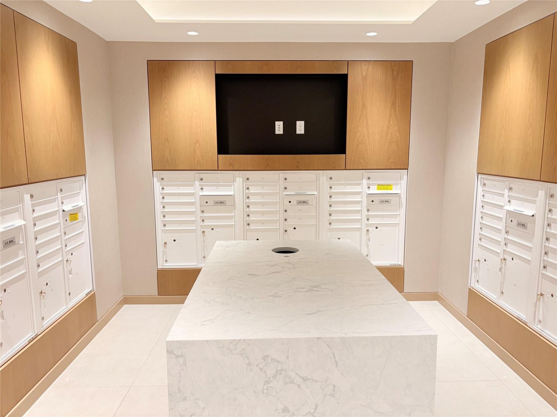 151 N Seabreeze Boulevard, Unit 0703-E, Fort Lauderdale, FL 33304 Photo