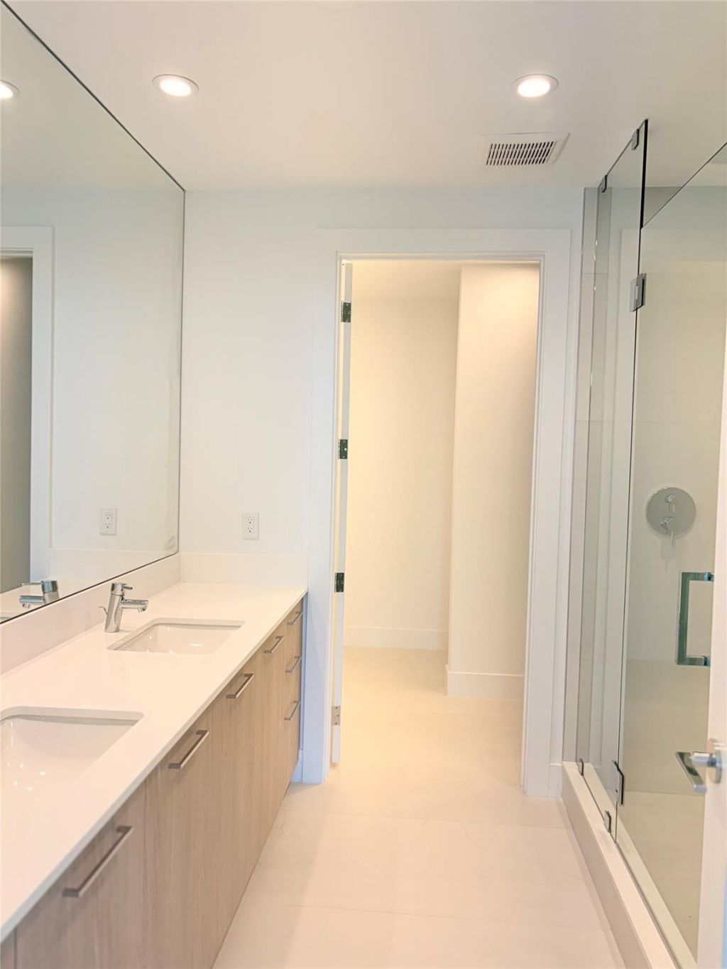 151 N Seabreeze Boulevard, Unit 0703-E, Fort Lauderdale, FL 33304 Photo