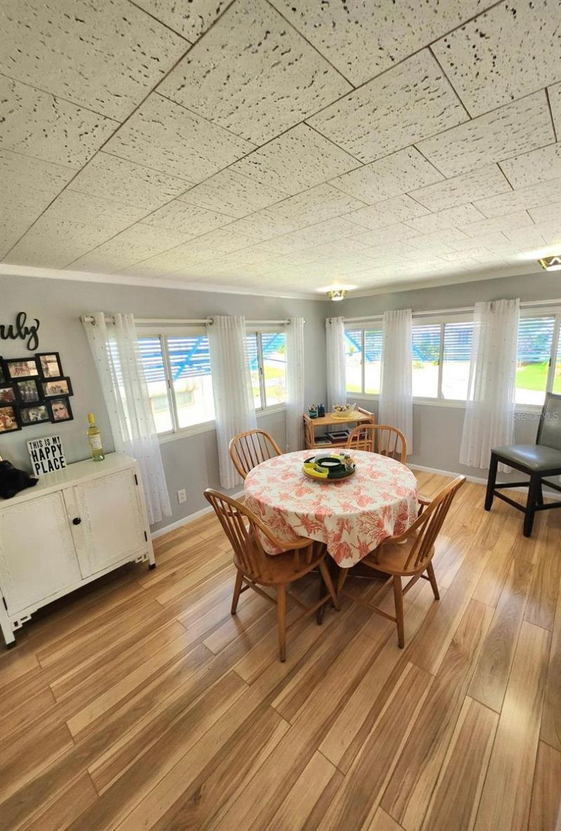 2304 New York Avenue, Bradenton, FL 34207 Photo