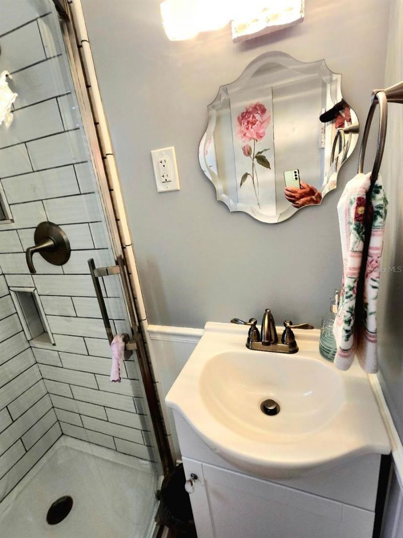 2304 New York Avenue, Bradenton, FL 34207 Photo