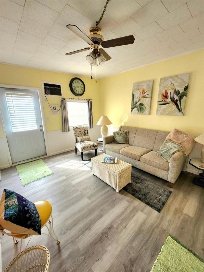 2304 New York Avenue, Bradenton, FL 34207 Photo