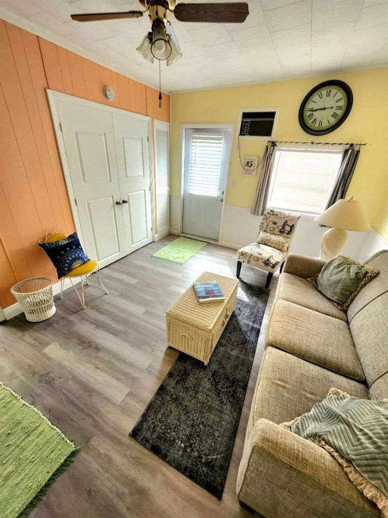 2304 New York Avenue, Bradenton, FL 34207 Photo