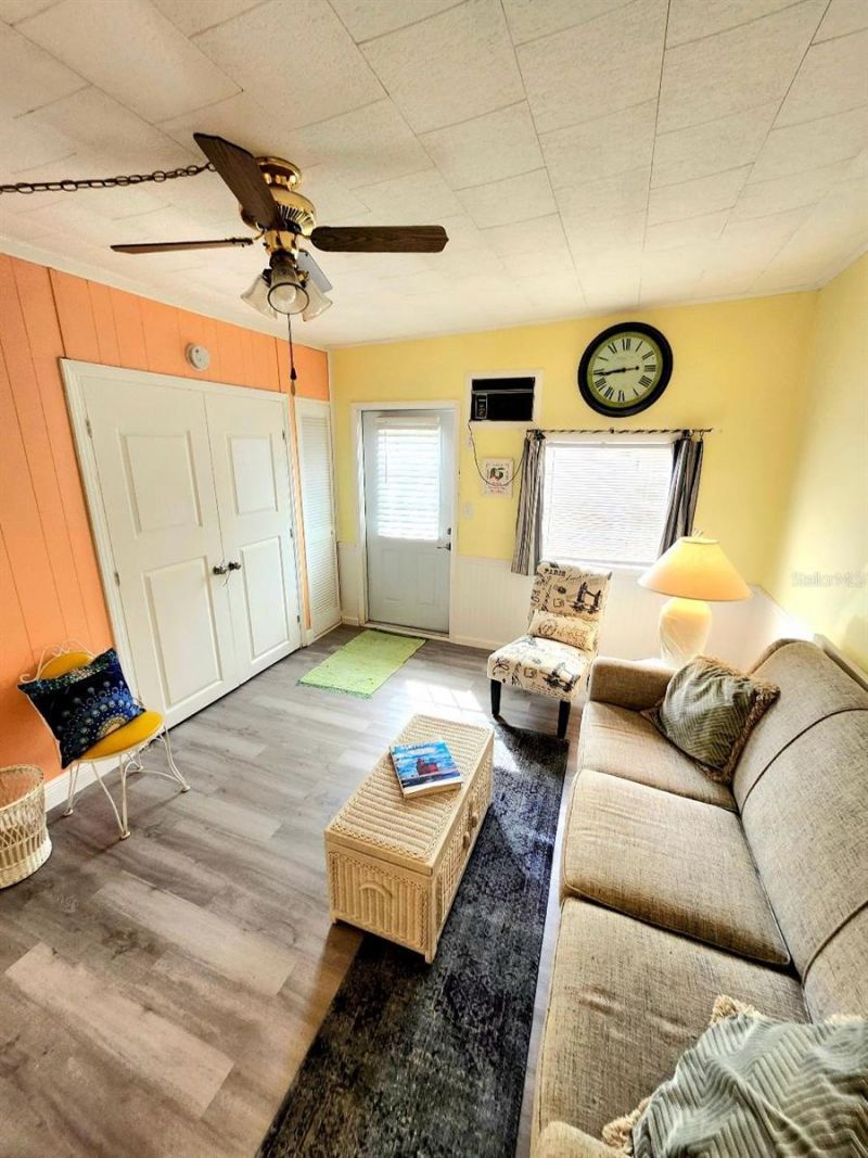 2304 New York Avenue, Bradenton, FL 34207 Photo