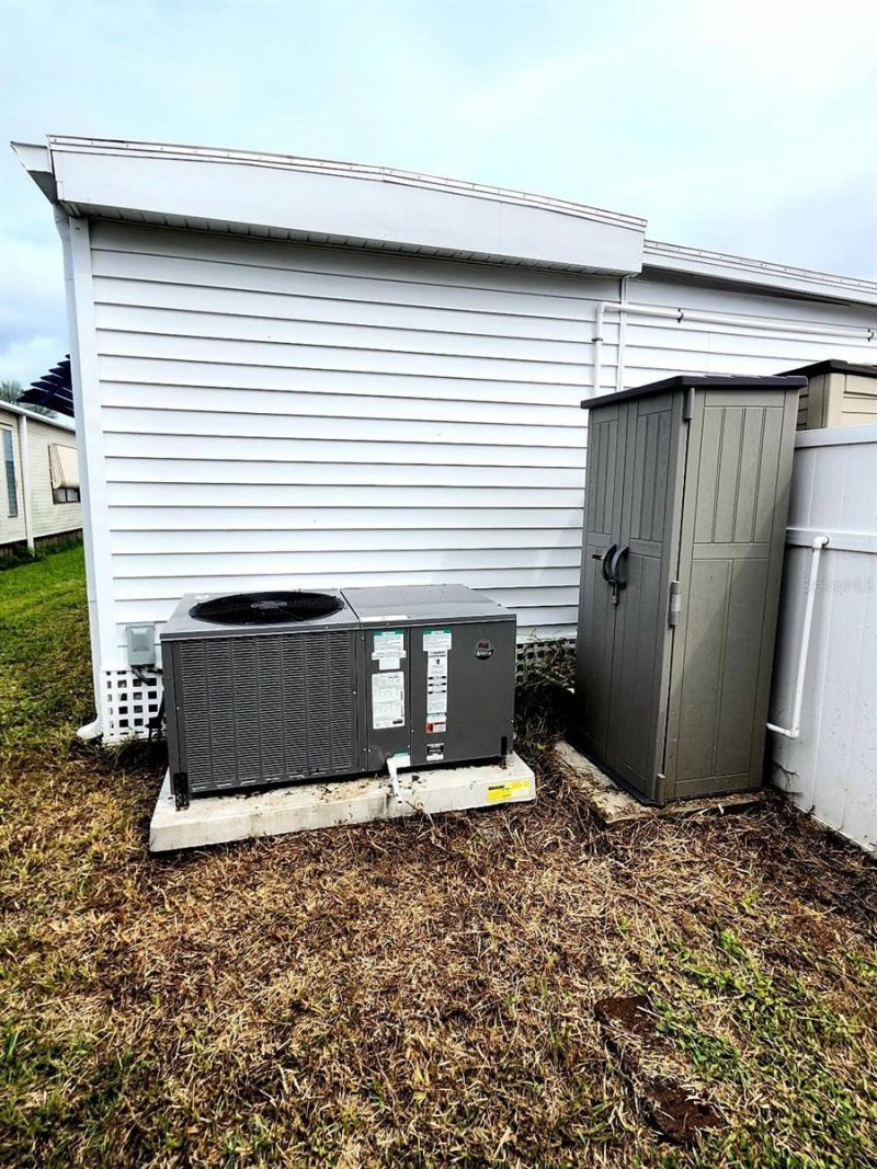 2304 New York Avenue, Bradenton, FL 34207 Photo