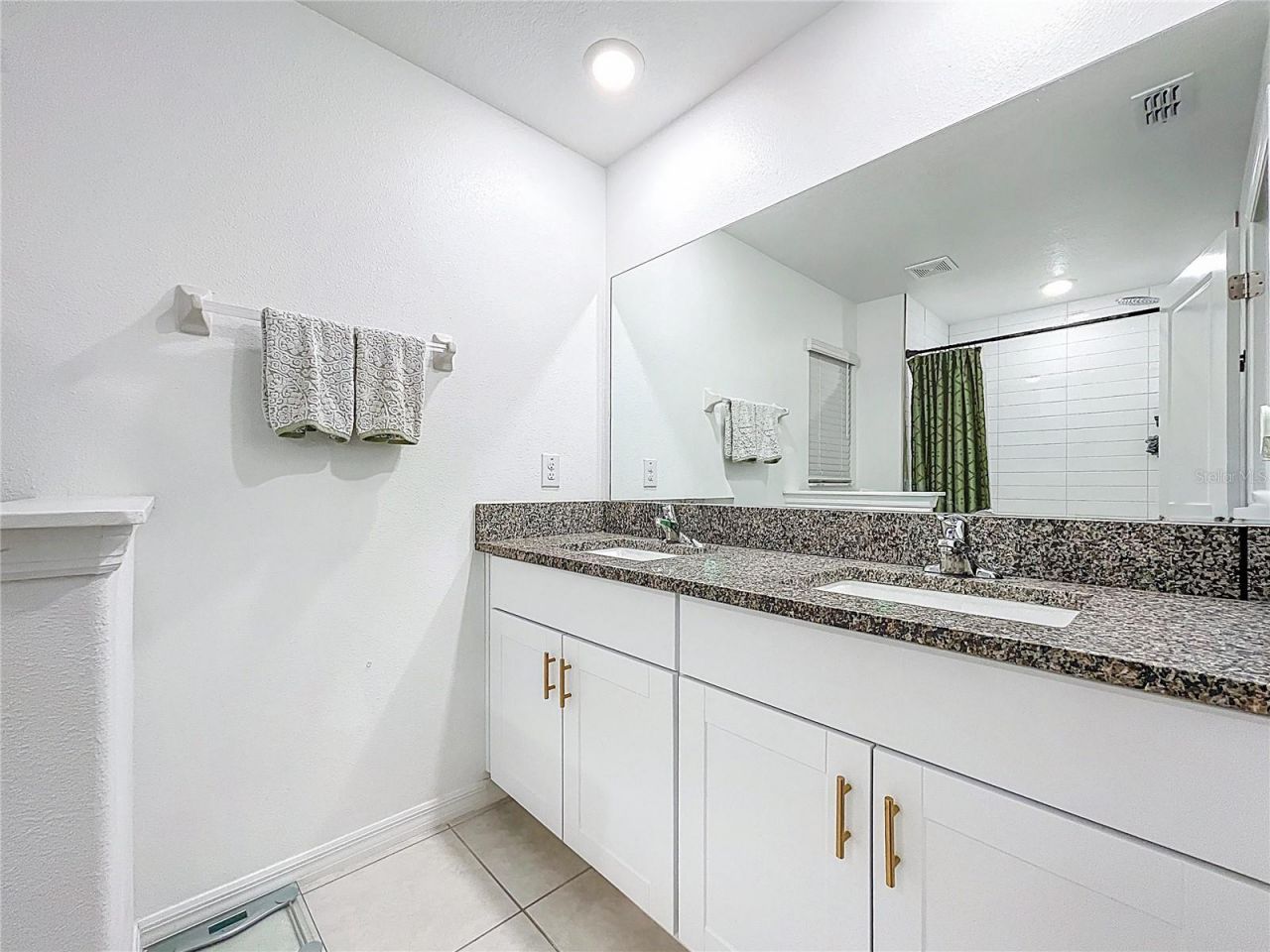 7082 Ripple Pond Loop, Zephyrhills, FL 33541 Photo