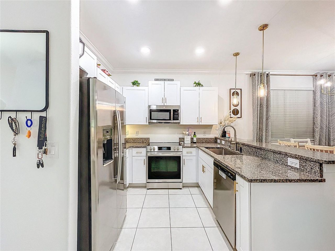 7082 Ripple Pond Loop, Zephyrhills, FL 33541 Photo