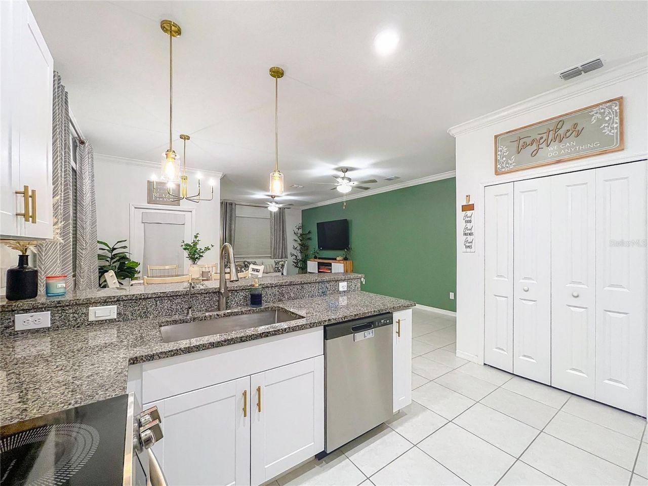 7082 Ripple Pond Loop, Zephyrhills, FL 33541 Photo