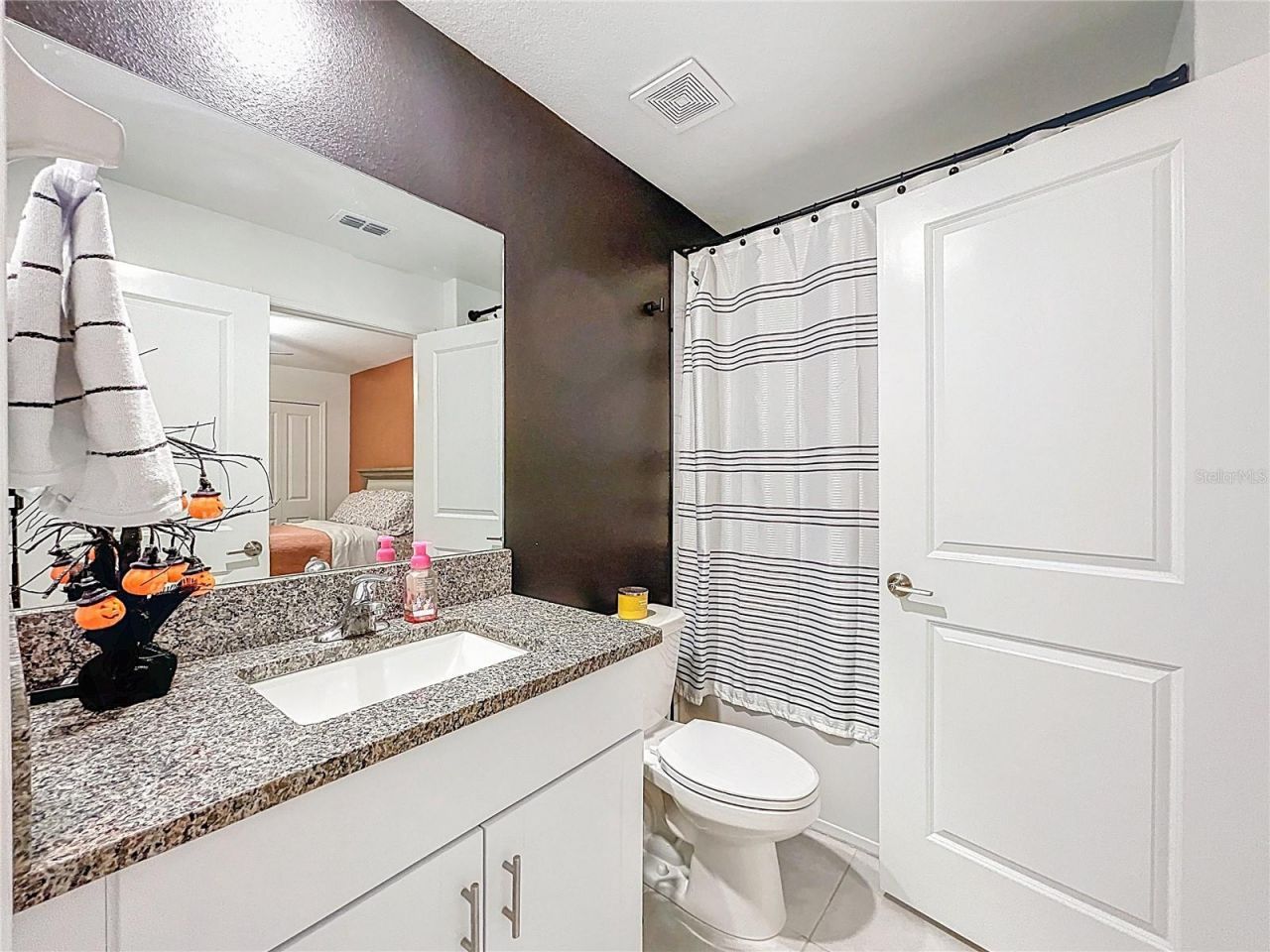 7082 Ripple Pond Loop, Zephyrhills, FL 33541 Photo