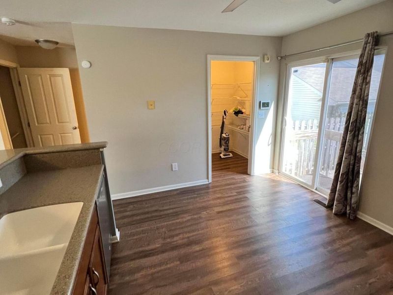 952 Hartford Village Boulevard, Columbus, OH 43228 Photo 20