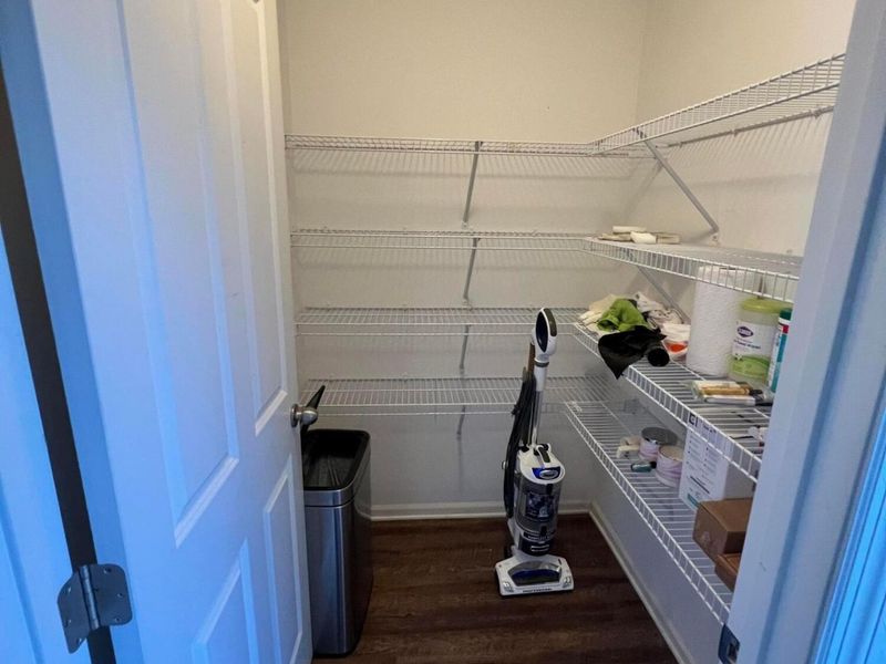 952 Hartford Village Boulevard, Columbus, OH 43228 Photo 23