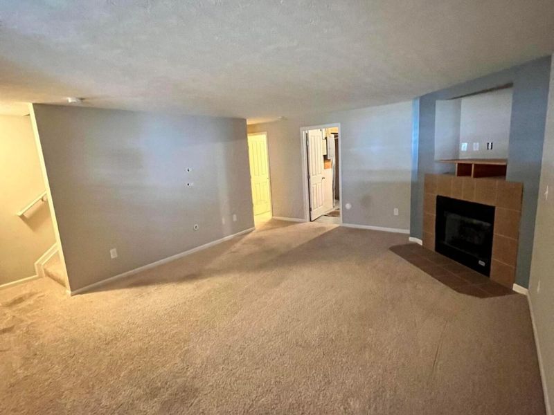 952 Hartford Village Boulevard, Columbus, OH 43228 Photo 35