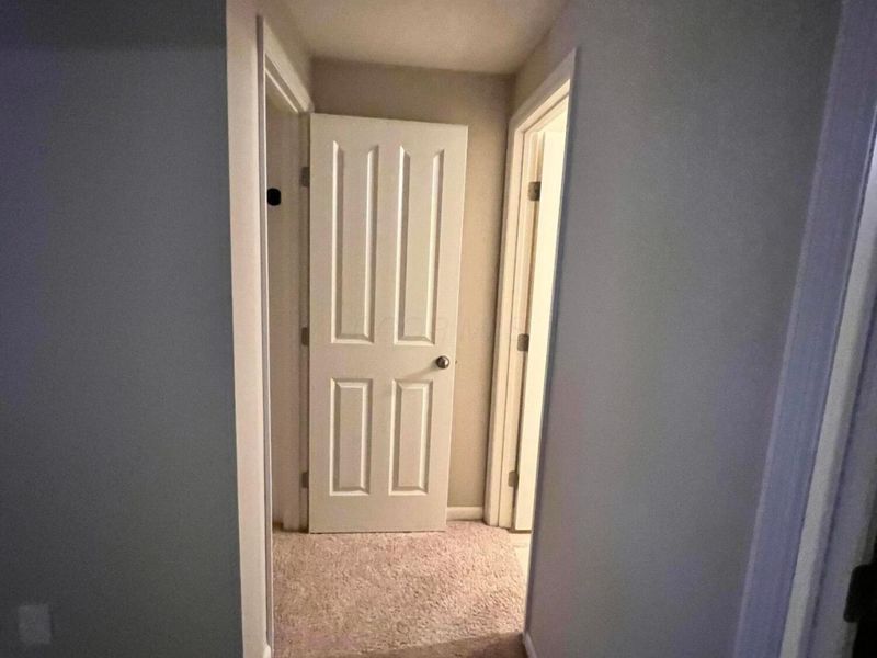 952 Hartford Village Boulevard, Columbus, OH 43228 Photo 36