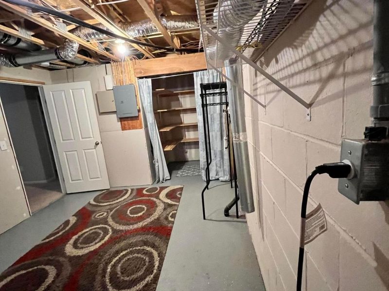 952 Hartford Village Boulevard, Columbus, OH 43228 Photo 42