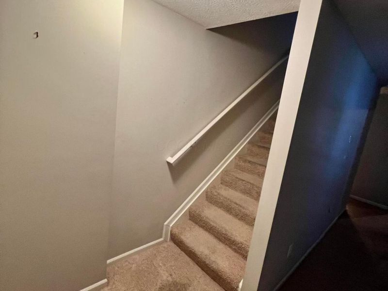 952 Hartford Village Boulevard, Columbus, OH 43228 Photo 43