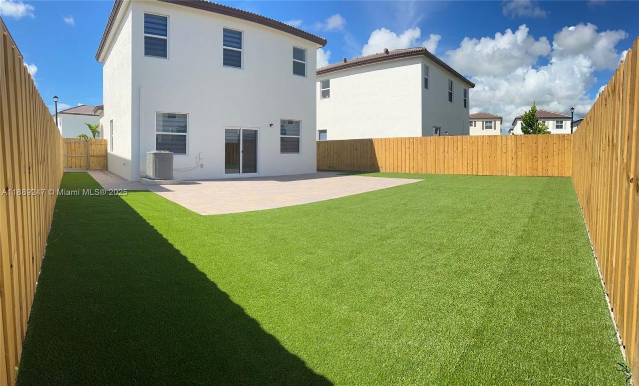 2651 SE 24th Dr, Homestead, FL 33035 Photo