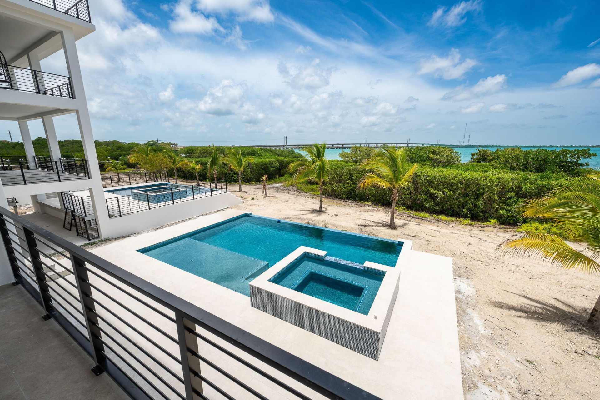 231 E Shore Drive, Unit 4, Summerland Key, FL 33042 Photo