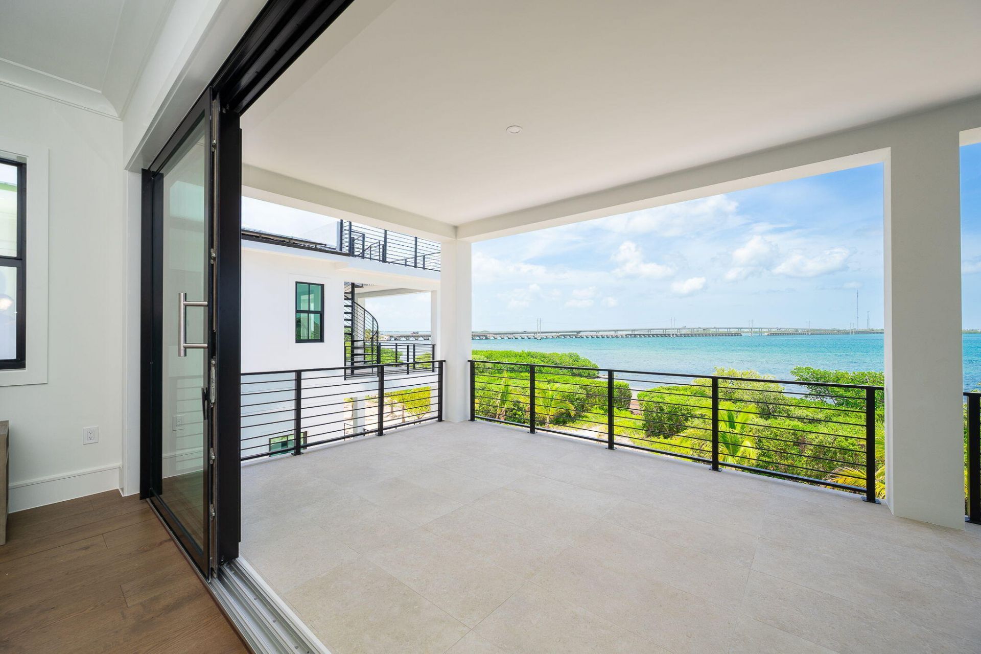 231 E Shore Drive, Unit 6, Summerland Key, FL 33042 Photo