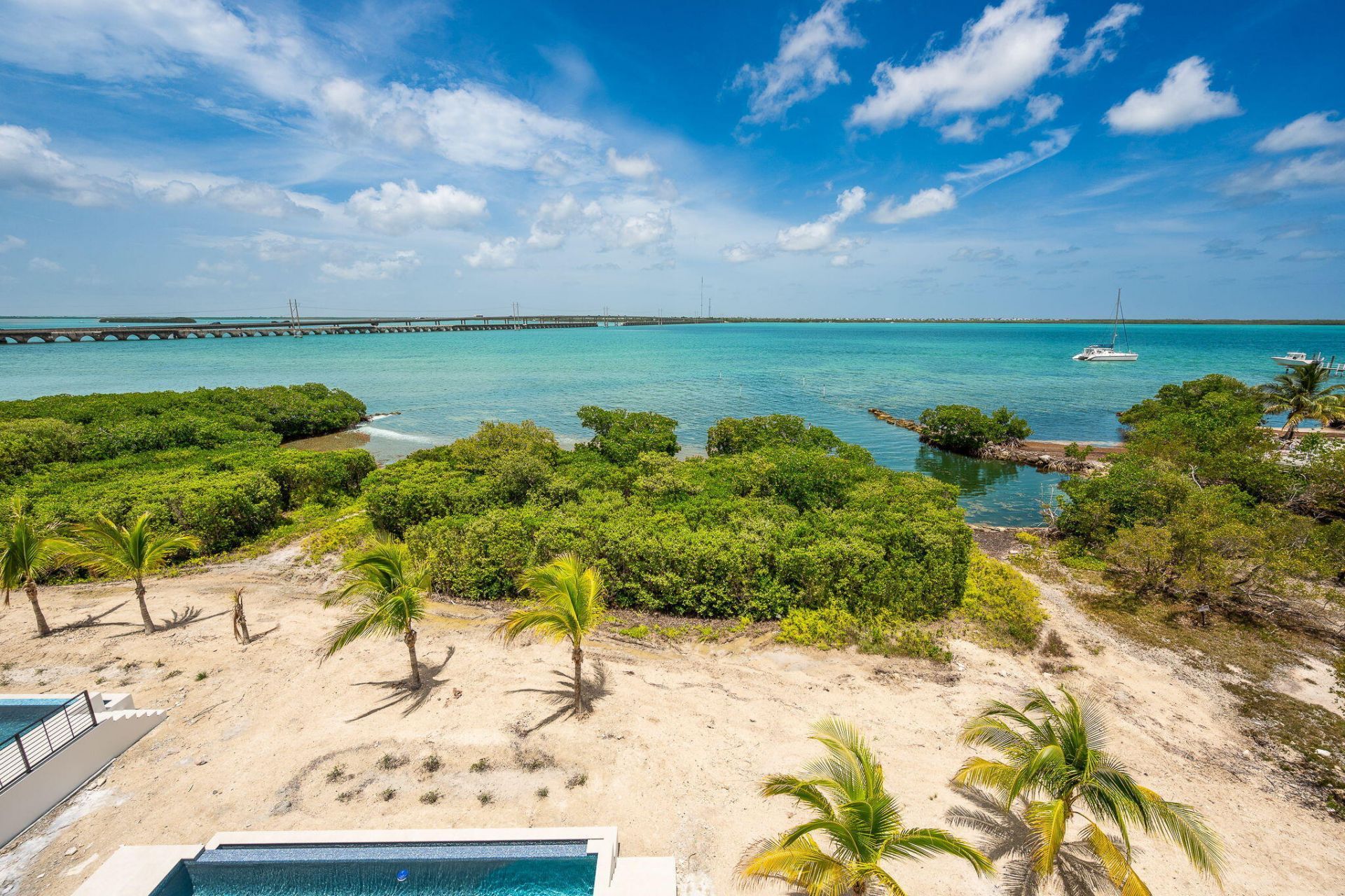 231 E Shore Drive, Unit 6, Summerland Key, FL 33042 Photo