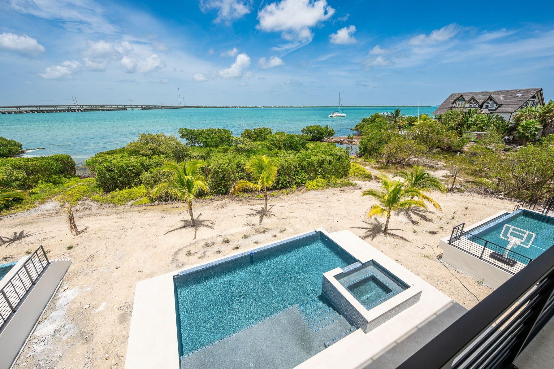 231 E Shore Drive, Unit 6, Summerland Key, FL 33042 Photo