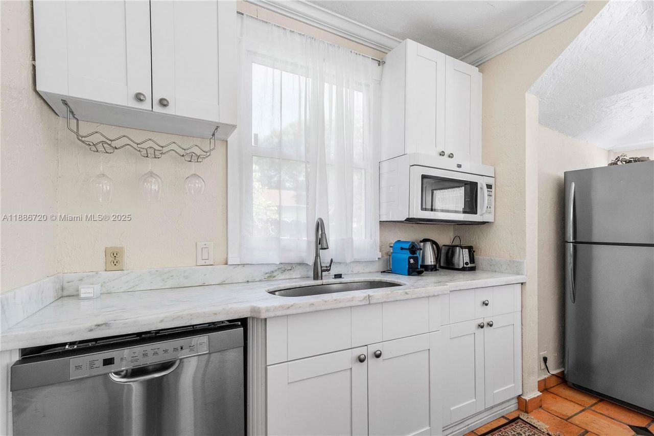 728 Newark St, West Palm Beach, FL 33401 Photo