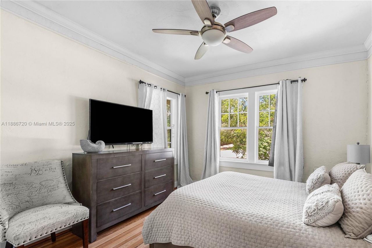 728 Newark St, West Palm Beach, FL 33401 Photo