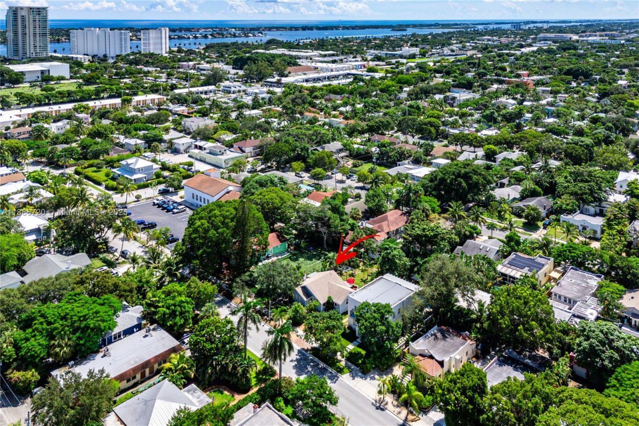728 Newark St, West Palm Beach, FL 33401 Photo